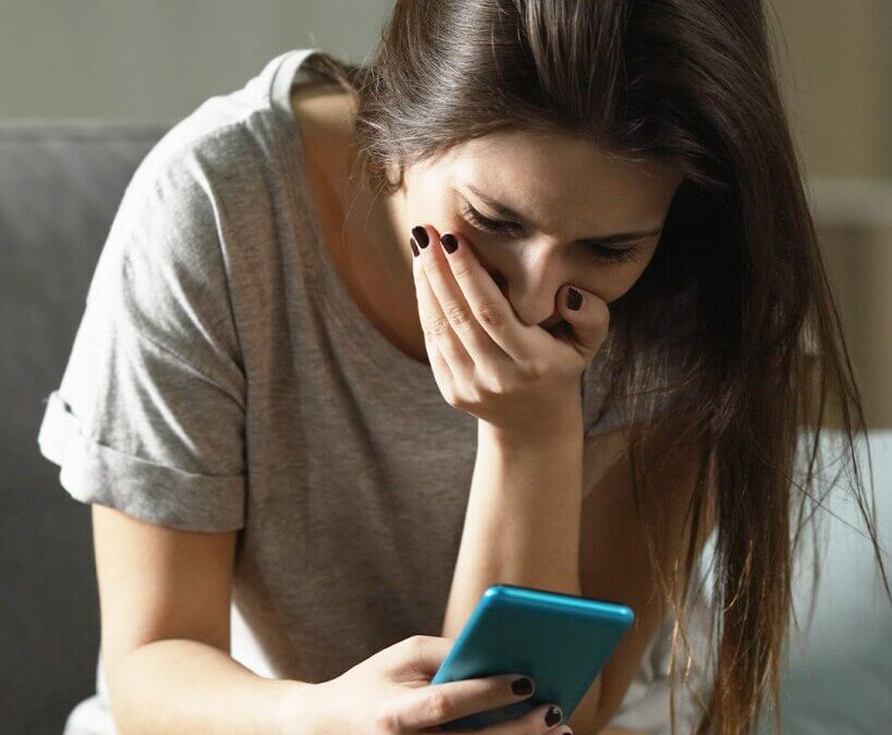10 Ways to Keep Your Teen Safe on Social Media